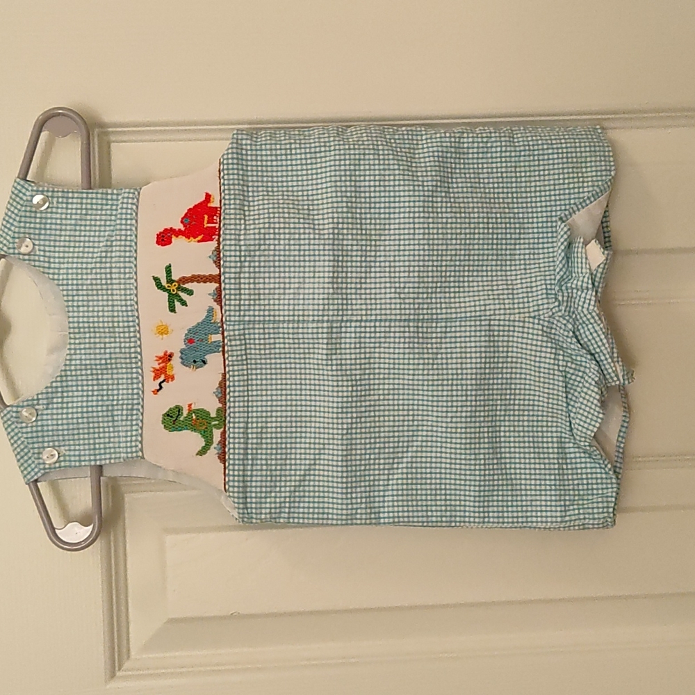 Velani, 9 months, Blue Shortall